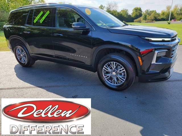 2025 Chevrolet Traverse LT — SUV — 22,318 mi — Greenfield, IN