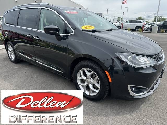 2019 Chrysler Pacifica Touring L Plus — Minivan — 44,477 mi — Greenfield, IN