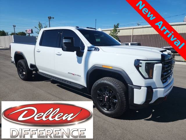 2025 GMC Sierra 2500HD AT4 — Pickup Truck — 11,953 mi — Greenfield, IN