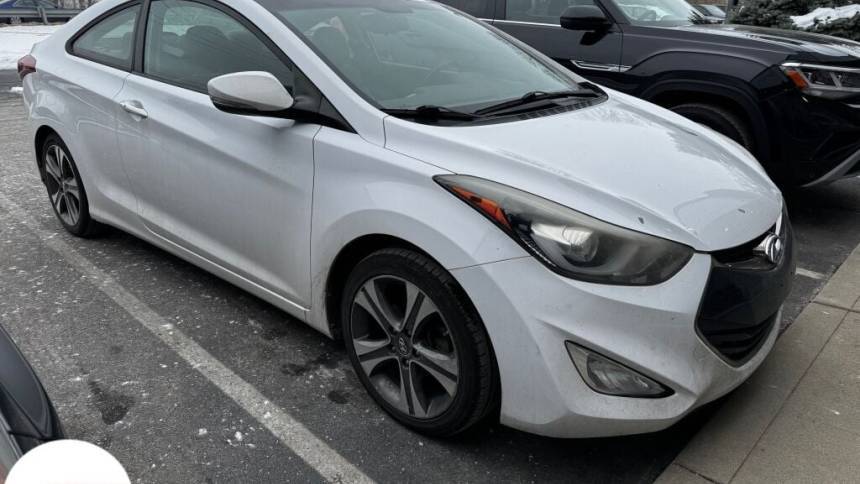 2014 Hyundai Elantra Base — Coupe — 120,226 mi — Indianapolis, IN