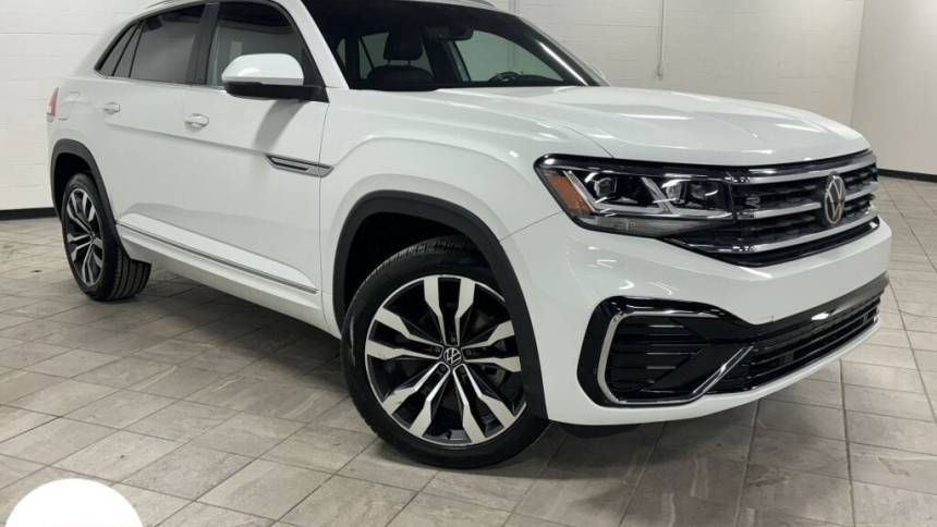 2021 Volkswagen Atlas Cross Sport SE with Technology R-Line — SUV — 21,915 mi — Indianapolis, IN