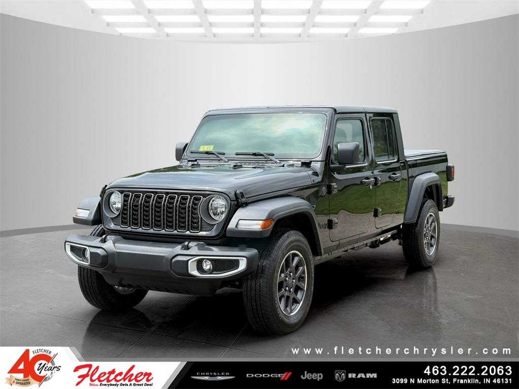 2024 Jeep Gladiator Sport — Pickup Truck — 7,573 mi — Franklin, IN