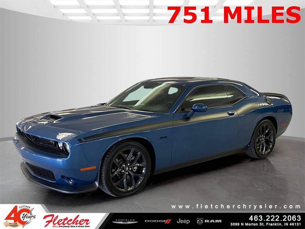 2023 Dodge Challenger R/T — Coupe — 749 mi — Franklin, IN