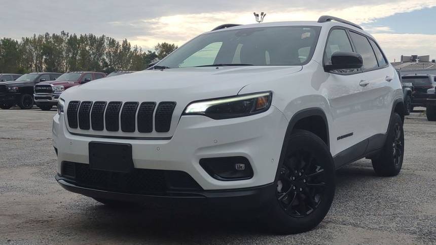 2023 Jeep Cherokee Altitude Lux — SUV — 31,542 mi — Valparaiso, IN
