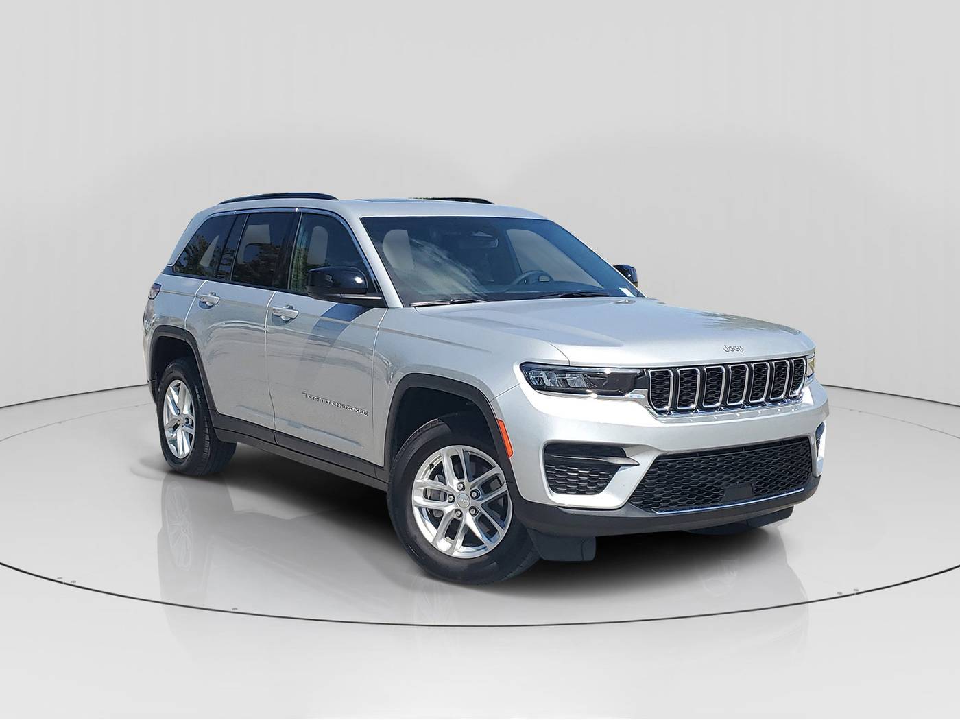 2024 Jeep Grand Cherokee Laredo X — SUV — 21,530 mi — Brownsburg, IN