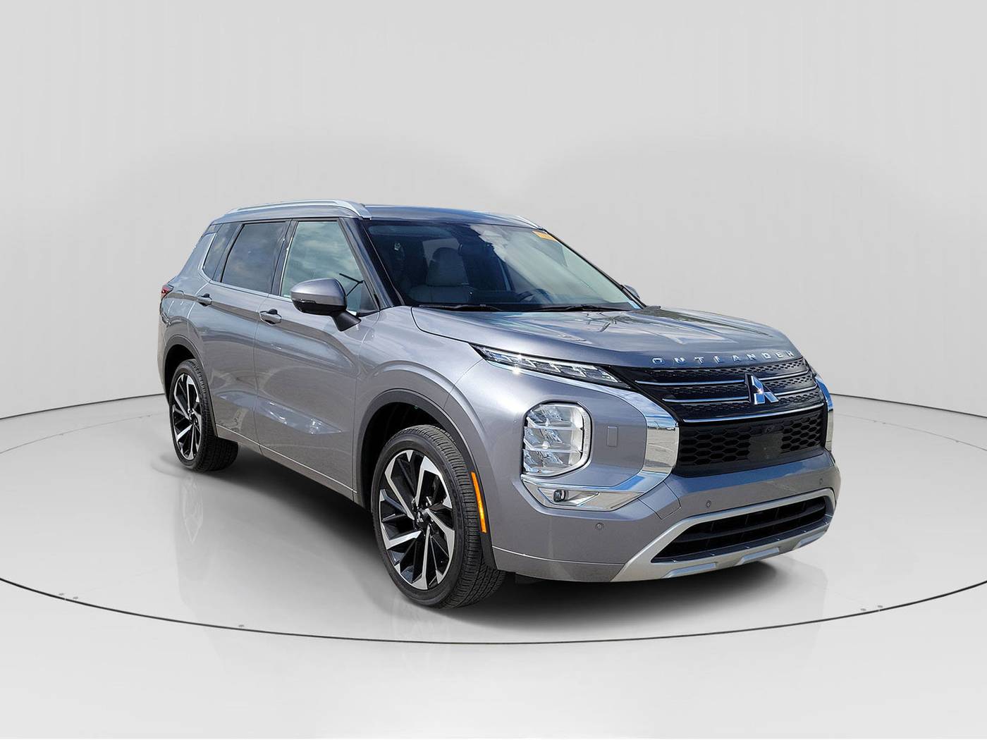 2023 Mitsubishi Outlander SEL — SUV — 22,057 mi — Brownsburg, IN