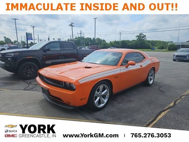 2014 Dodge Challenger R/T Classic — Coupe — 13,546 mi — Greencastle, IN