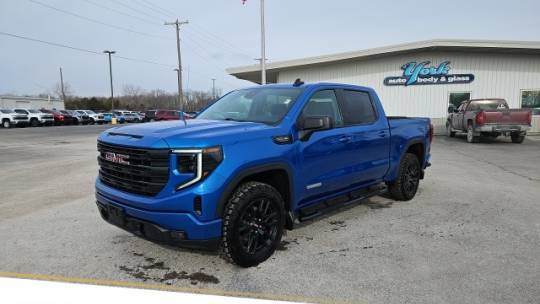 2024 GMC Sierra 1500 Elevation — Pickup Truck — 11,690 mi — Greencastle, IN
