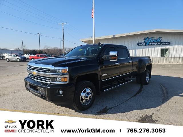 2015 Chevrolet Silverado 3500HD High Country — Pickup Truck — 112,862 mi — Greencastle, IN