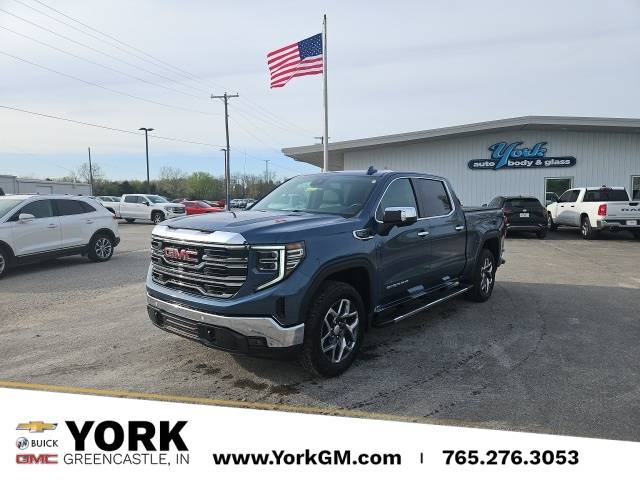 2024 GMC Sierra 1500 SLT — Pickup Truck — 13,914 mi — Greencastle, IN