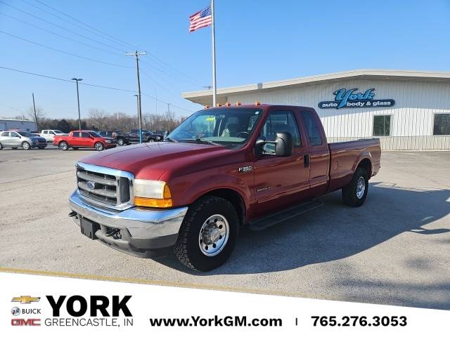 2001 Ford Super Duty F-350 XLT — Pickup Truck — 83,271 mi — Greencastle, IN