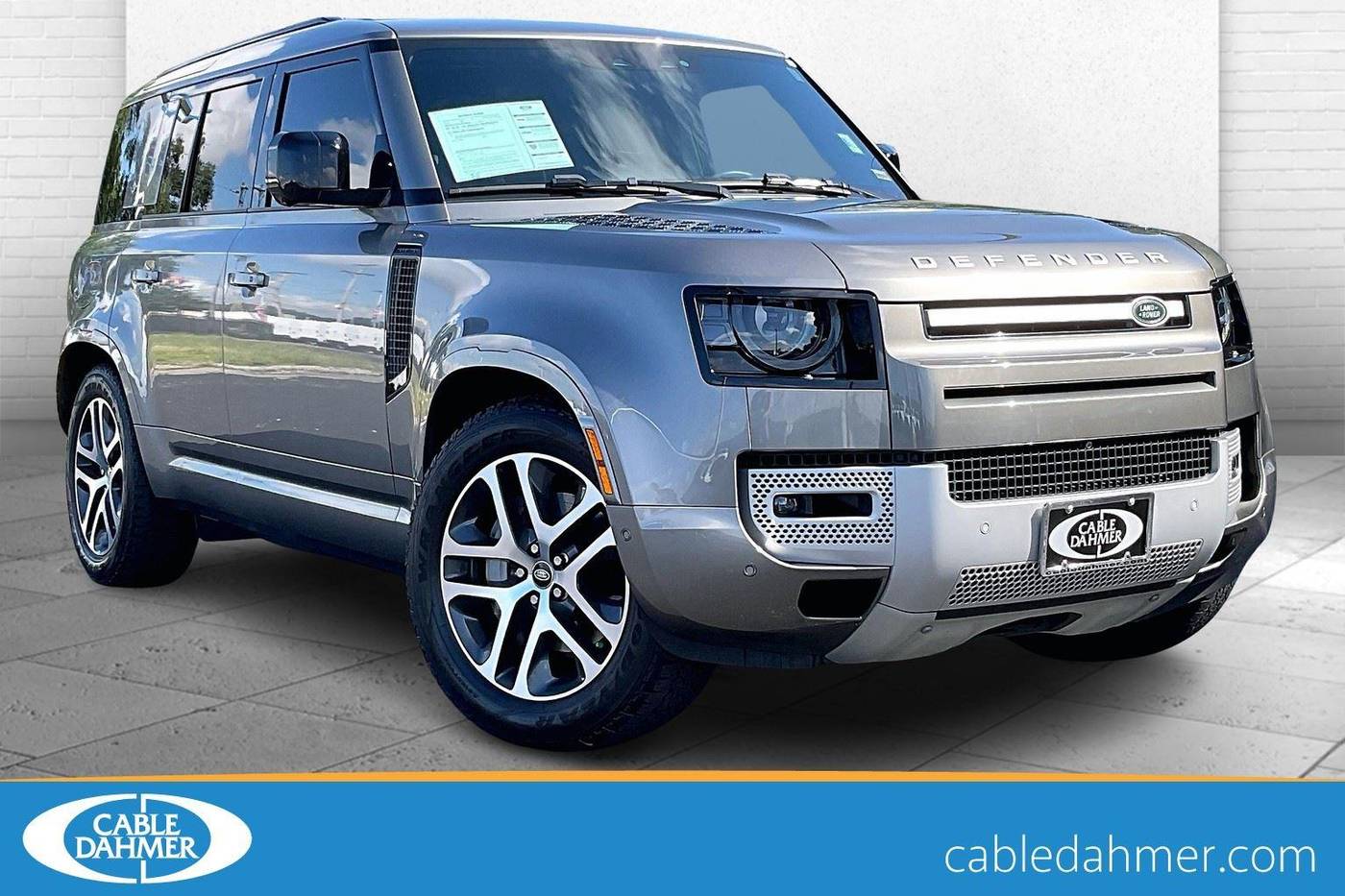 2022 Land Rover Defender XS Edition — SUV — 38,321 mi — Independence, MO