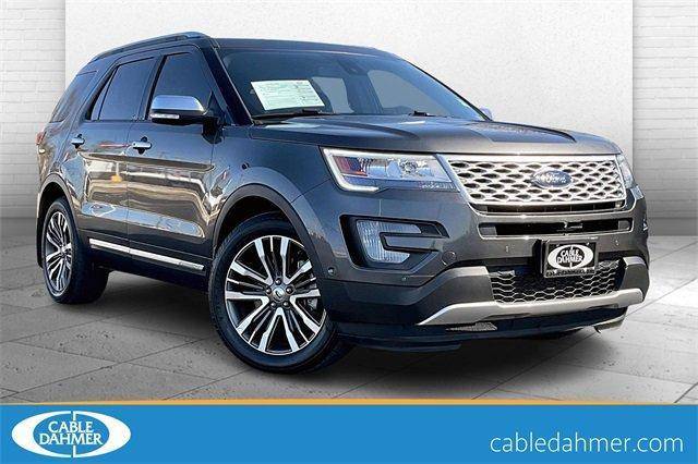 2017 Ford Explorer Platinum — SUV — 90,844 mi — Independence, MO