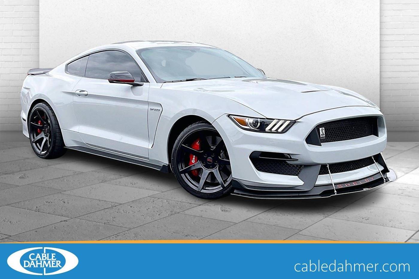 2016 Ford Mustang Shelby GT350 — Coupe — 9,010 mi — Independence, MO