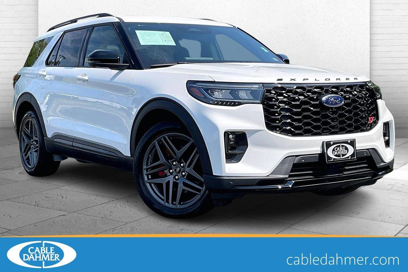 2025 Ford Explorer ST — SUV — 2,075 mi — Independence, MO