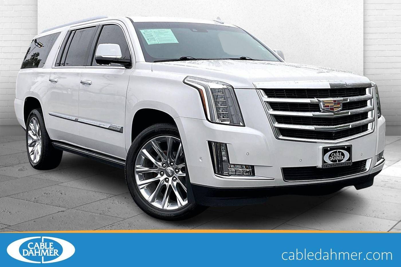 2019 Cadillac Escalade Premium Luxury — SUV — 92,417 mi — Independence, MO