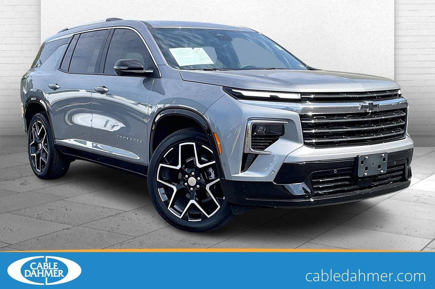 2025 Chevrolet Traverse High Country — SUV — 1,401 mi — Independence, MO