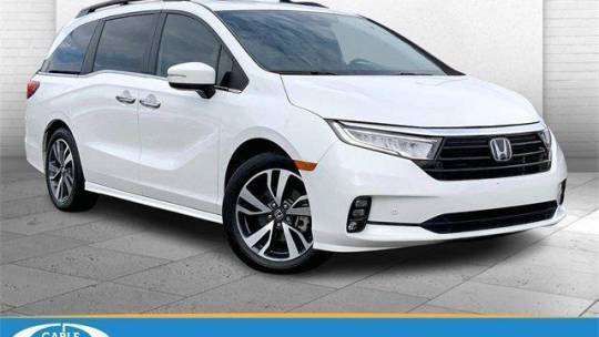 2021 Honda Odyssey Touring — Minivan — 49,293 mi — Kansas City, MO