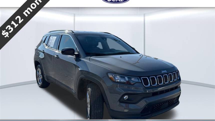 2023 Jeep Compass Latitude — SUV — 50,699 mi — Raytown, MO