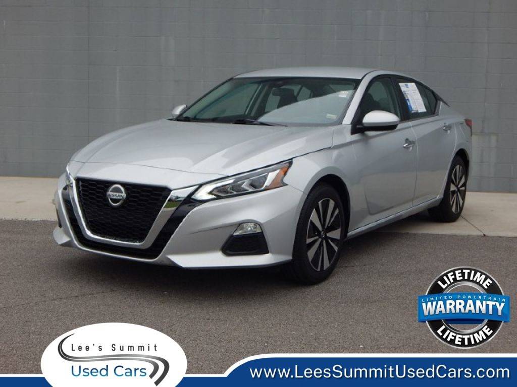 2021 Nissan Altima SV — Sedan — 48,476 mi — Lees Summit, MO