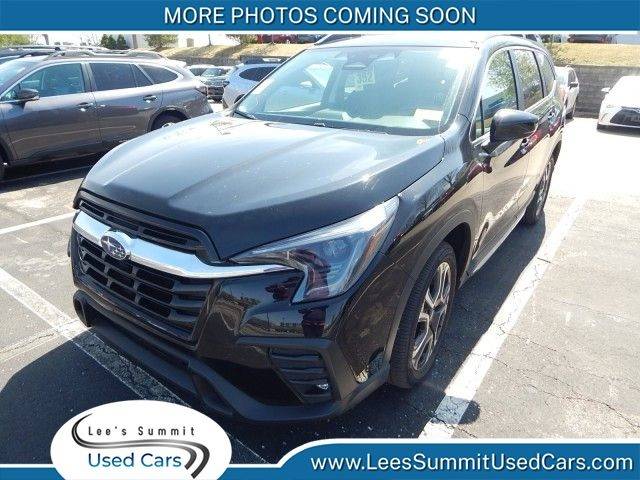 2024 Subaru Ascent Limited — SUV — 16,880 mi — Lees Summit, MO