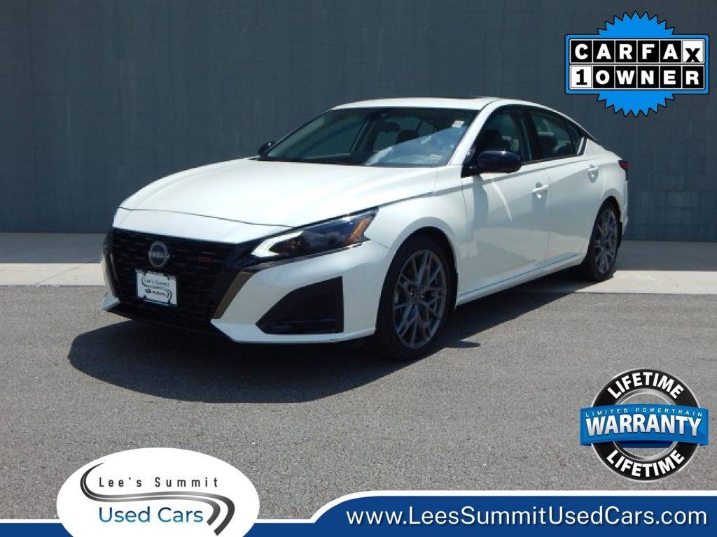 2023 Nissan Altima SR — Sedan — 6,658 mi — Lees Summit, MO