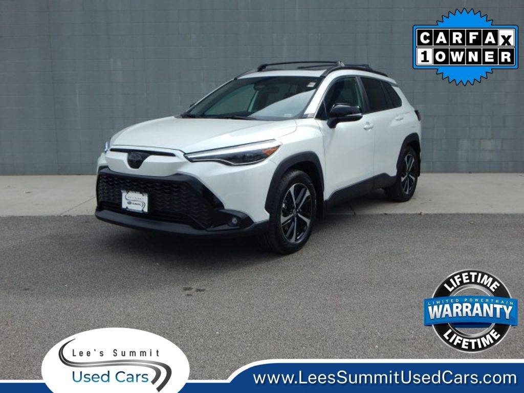 2025 Toyota Corolla Cross Hybrid XSE — SUV — 2,442 mi — Lees Summit, MO