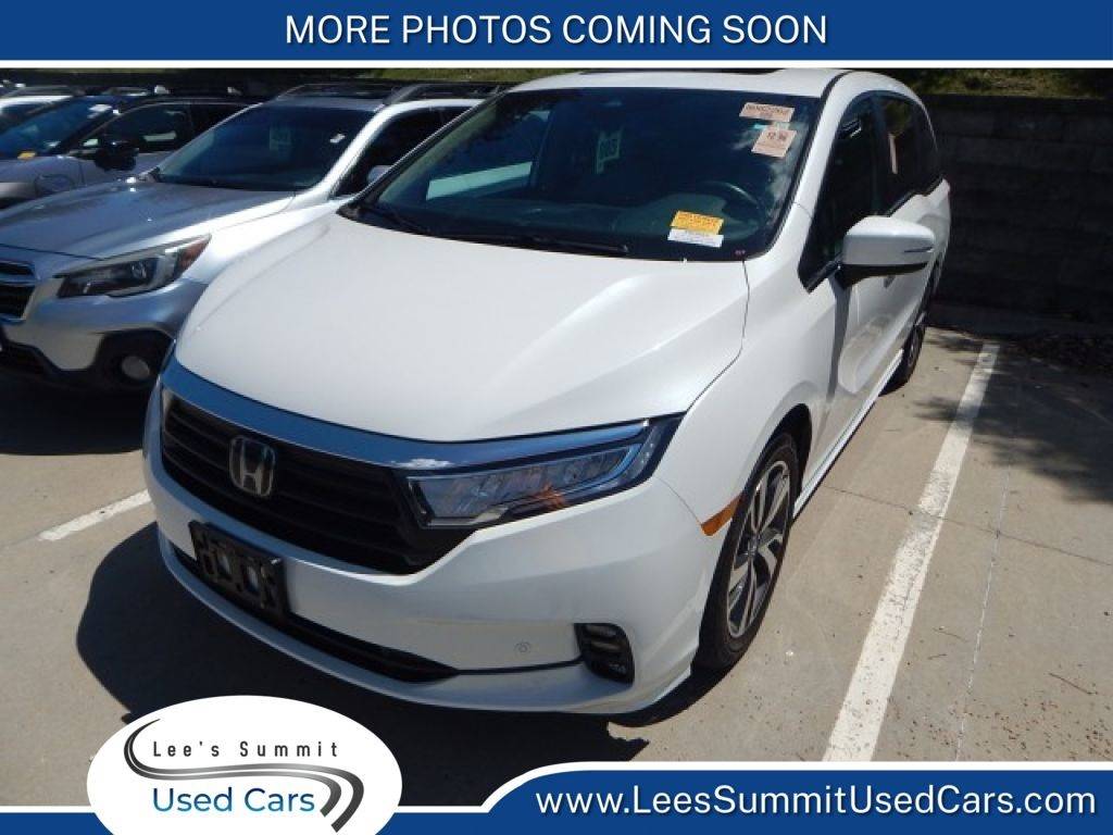 2024 Honda Odyssey Touring — Minivan — 10,669 mi — Lees Summit, MO