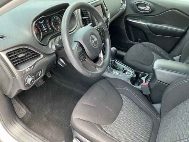Photo 15
