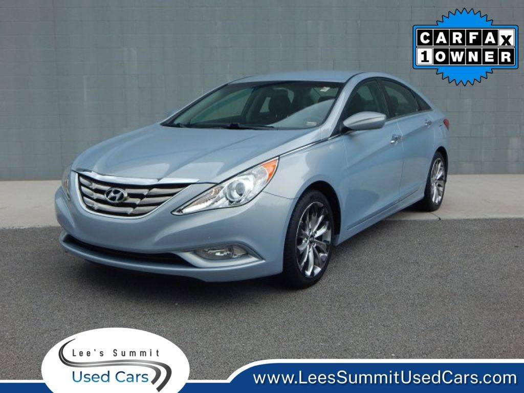 2011 Hyundai Sonata SE — Sedan — 125,591 mi — Lees Summit, MO