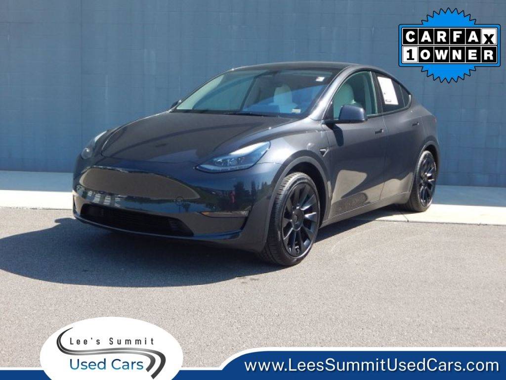 2024 Tesla Model Y Long Range — SUV — 26,061 mi — Lees Summit, MO