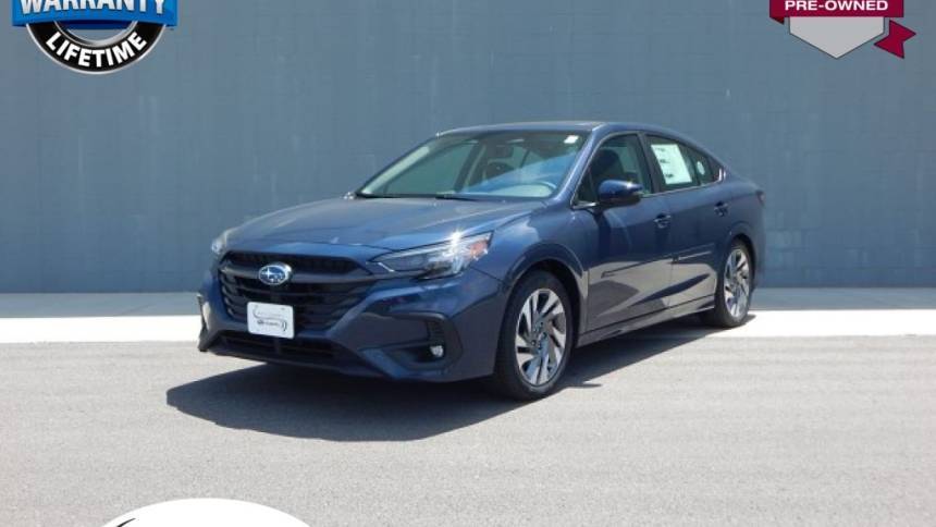 2025 Subaru Legacy Limited — Sedan — 3,782 mi — Lees Summit, MO