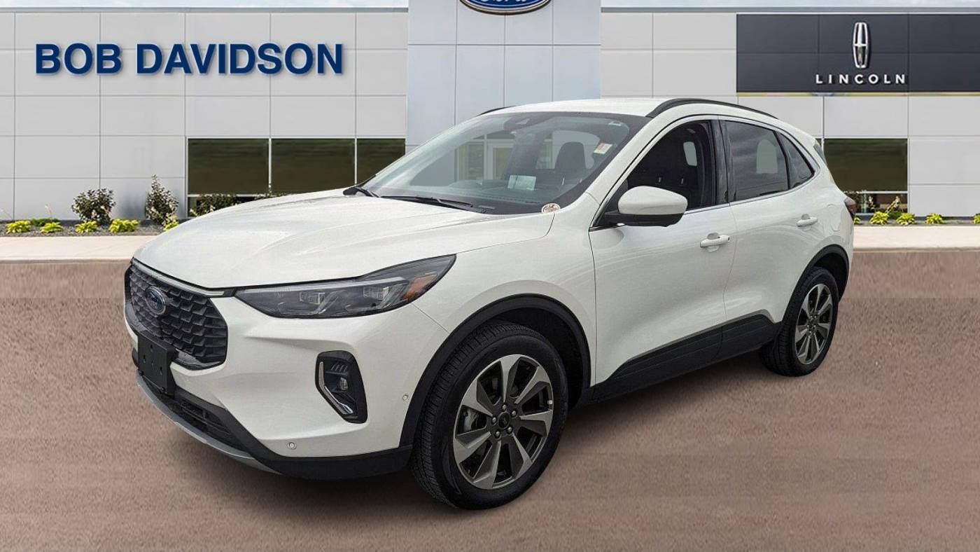 2023 Ford Escape Platinum — SUV — 14,587 mi — Baltimore, MD