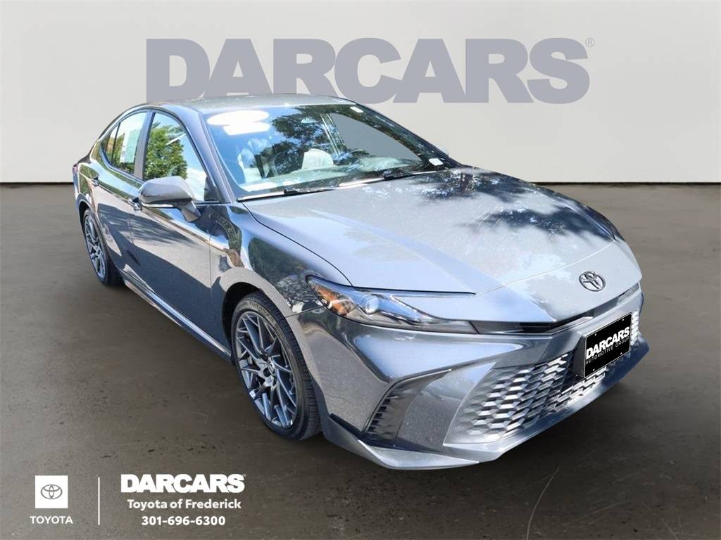 2025 Toyota Camry Hybrid SE — Sedan — 5,078 mi — Frederick, MD