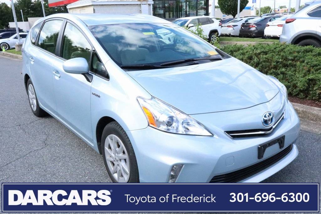 2013 Toyota Prius v Three — Wagon — 23,439 mi — Frederick, MD