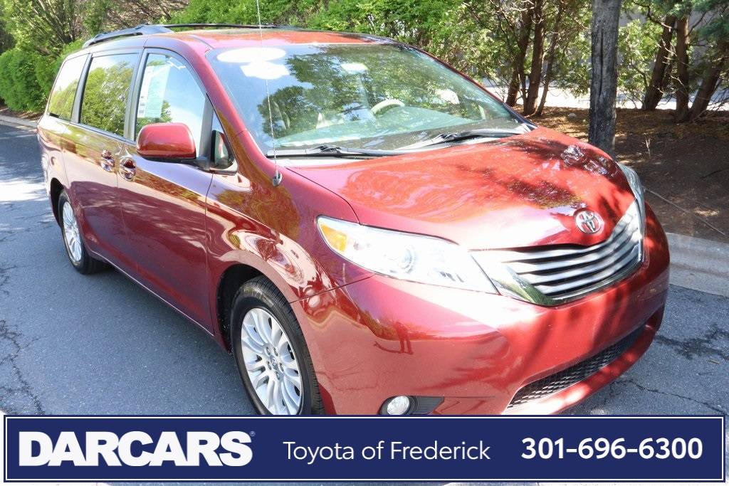 2013 Toyota Sienna XLE — Minivan — 124,805 mi — Frederick, MD