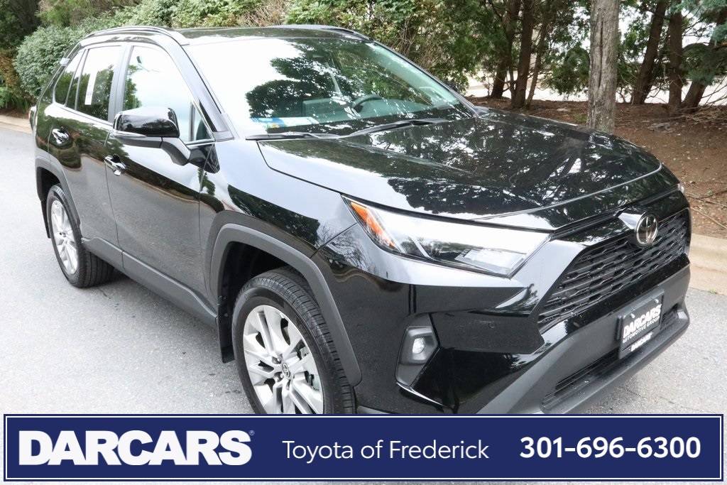 2025 Toyota RAV4 XLE Premium — SUV — 581 mi — Frederick, MD