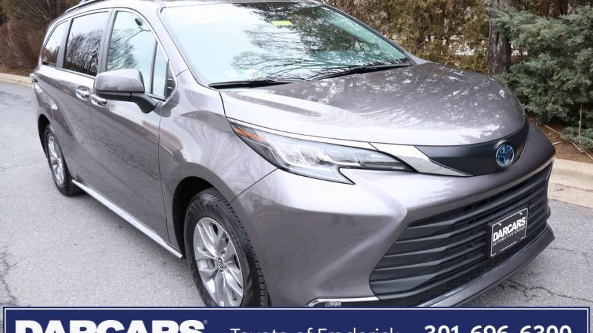 2022 Toyota Sienna XLE — Minivan — 56,038 mi — Frederick, MD