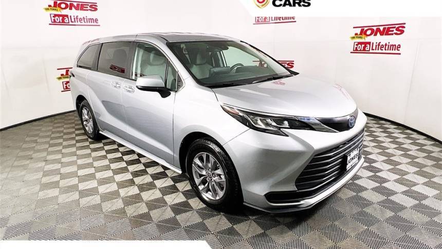 2023 Toyota Sienna LE — Minivan — 30,446 mi — Bel Air, MD