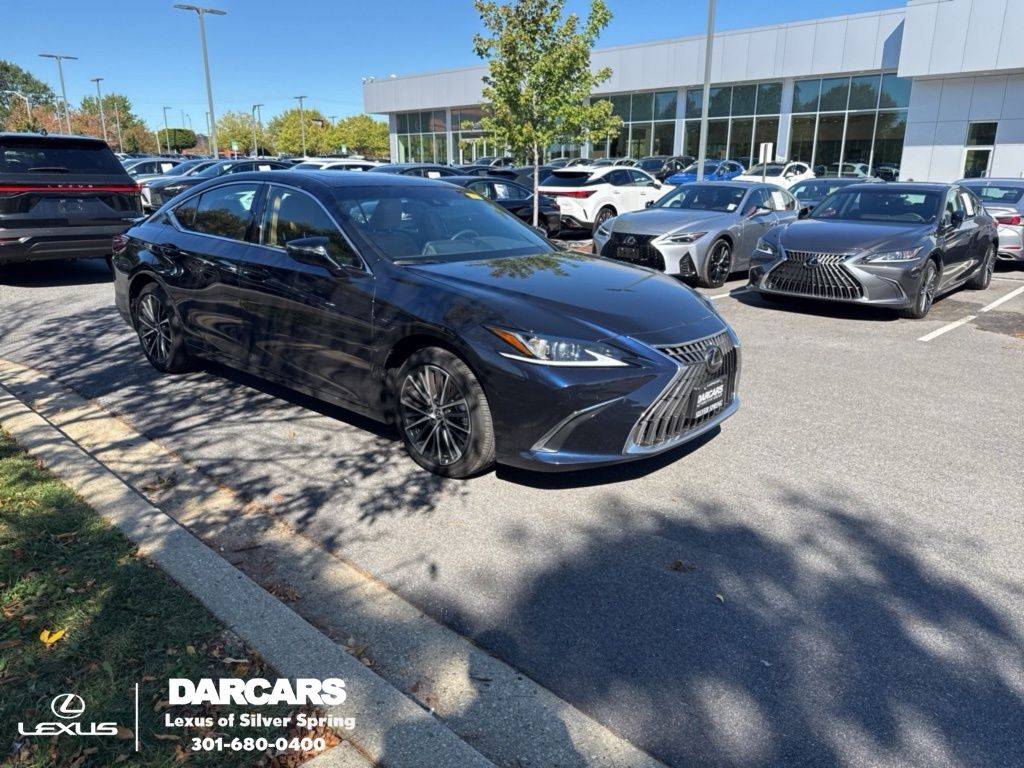 2025 Lexus ES ES 300h — Sedan — 3,849 mi — Silver Spring, MD