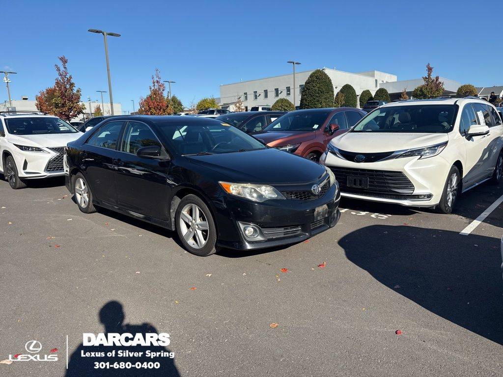 2013 Toyota Camry SE — Sedan — 123,025 mi — Silver Spring, MD