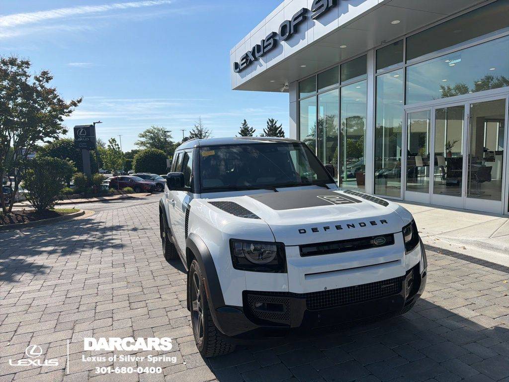 2023 Land Rover Defender X-Dynamic SE