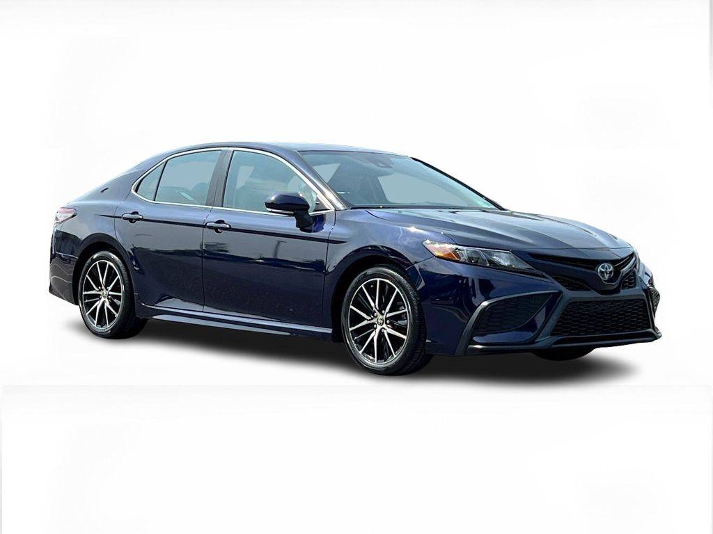 2022 Toyota Camry Hybrid SE — Sedan — 66,751 mi — Silver Spring, MD