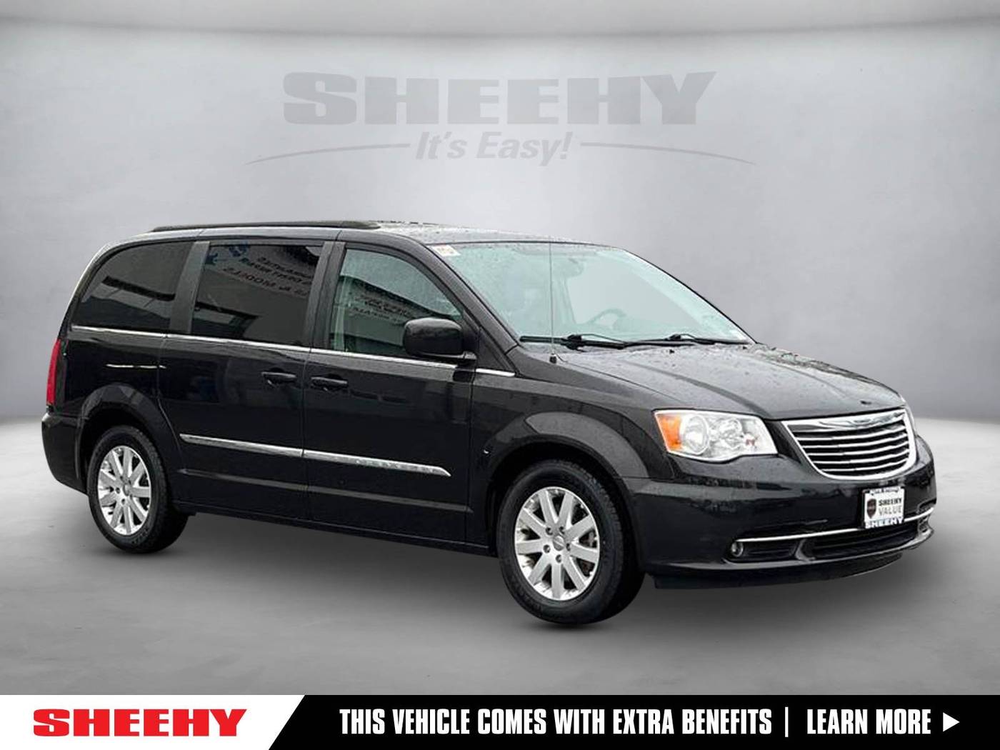 2015 Chrysler Town & Country Touring — Minivan — 113,638 mi — Hagerstown, MD