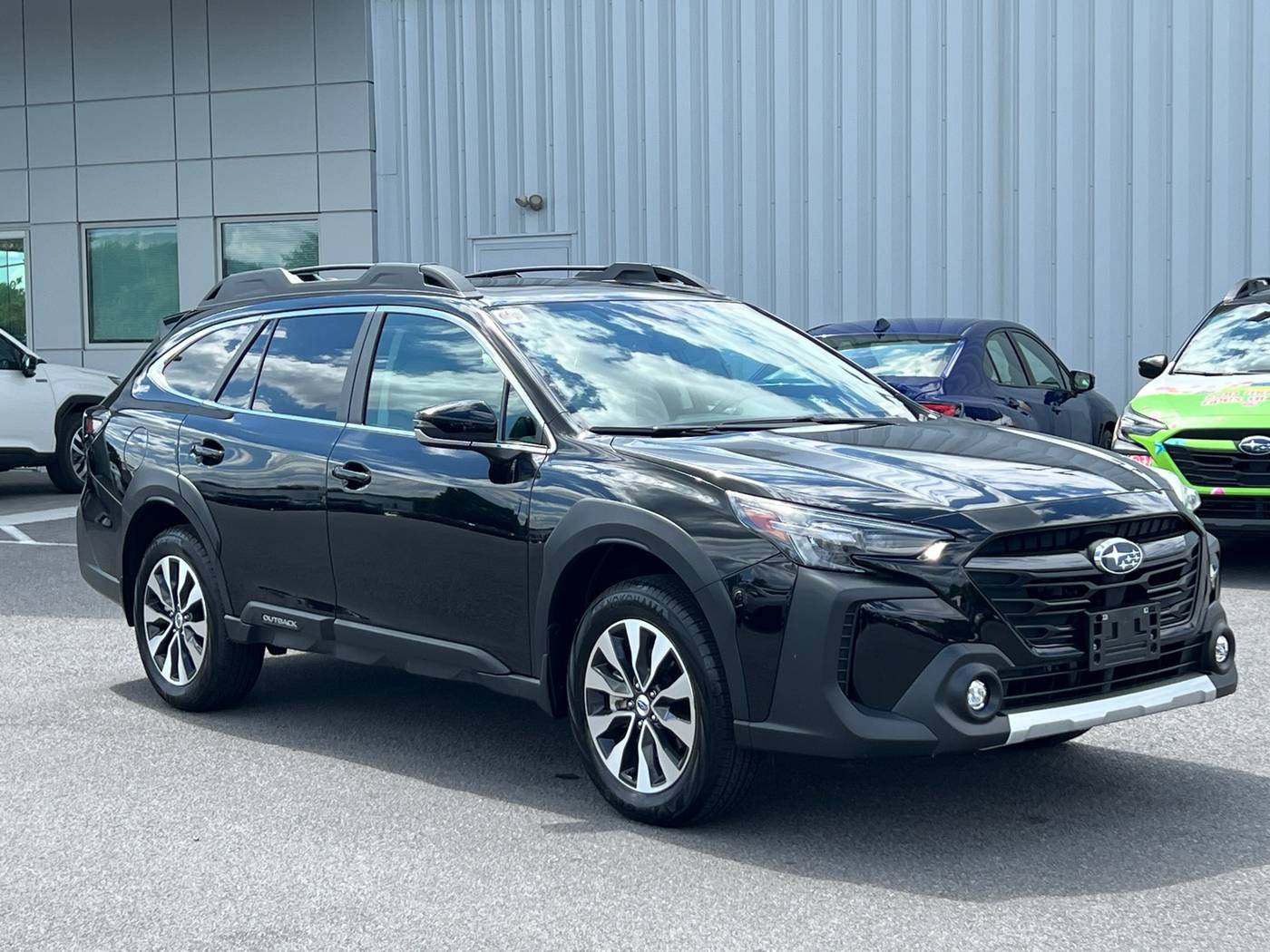 2025 Subaru Outback Limited — SUV — 6,784 mi — Hagerstown, MD