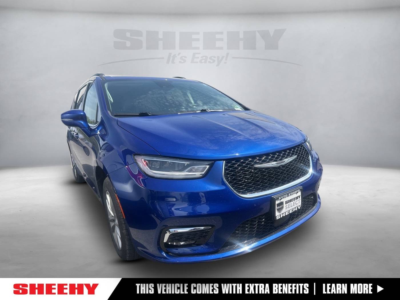 2021 Chrysler Pacifica Touring — Minivan — 49,539 mi — Hagerstown, MD