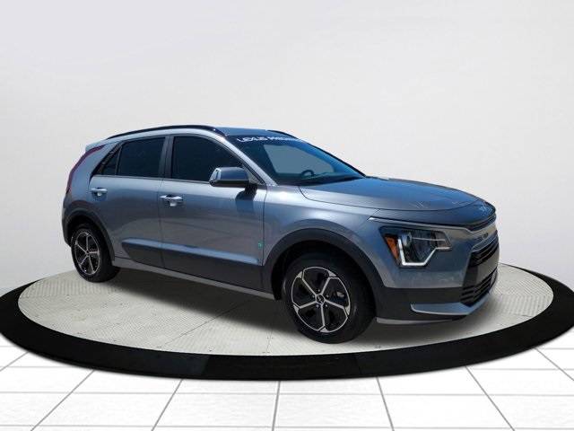 2024 Kia Niro Hybrid EX — SUV — 16,715 mi — Naples, FL