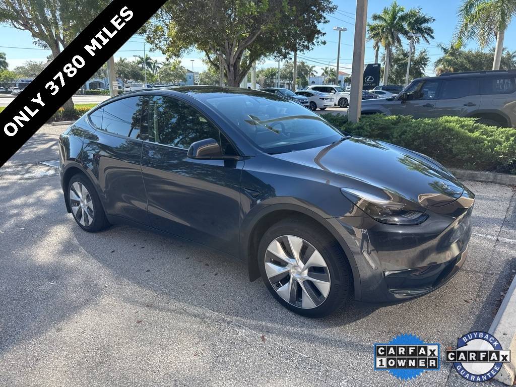 2024 Tesla Model Y Long Range — SUV — 3,778 mi — Naples, FL