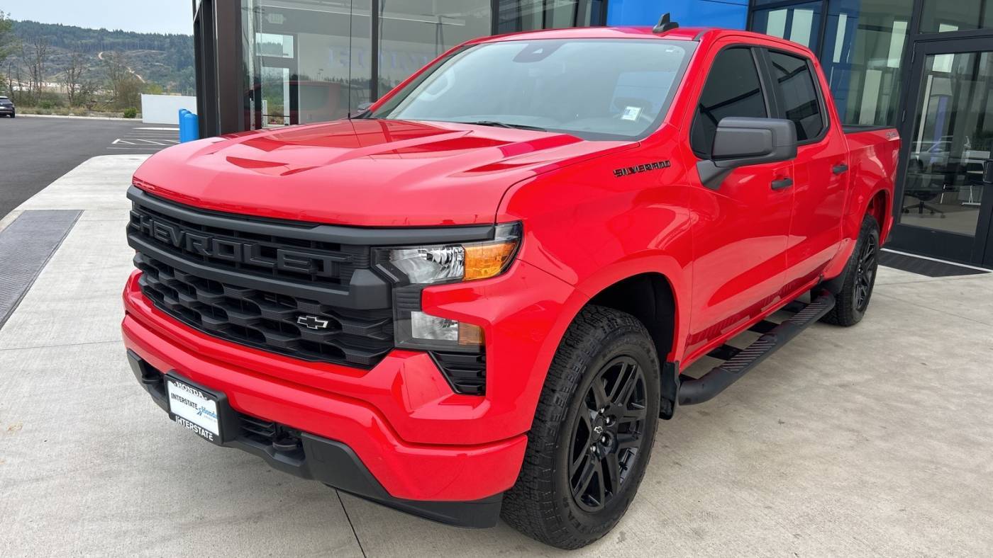 2024 Chevrolet Silverado 1500 Custom — Pickup Truck — 9,479 mi — Chehalis, WA