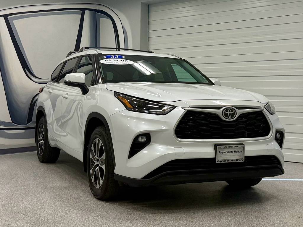 2023 Toyota Highlander XLE — SUV — 27,235 mi — East Wenatchee, WA